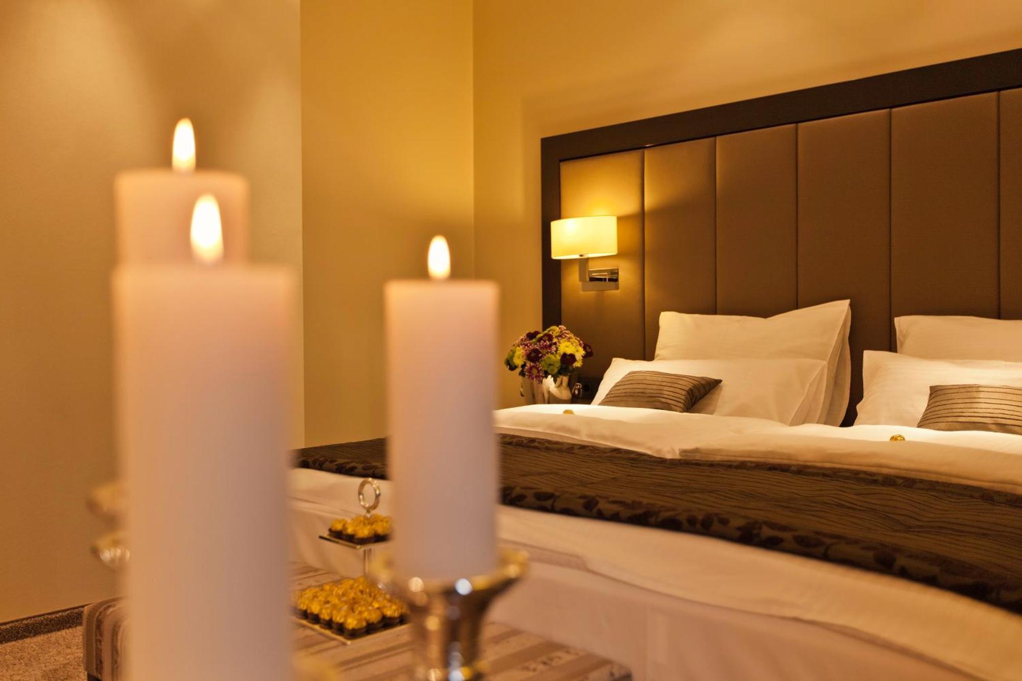 Deluxe Double or Twin Room,1742767340:JPEG